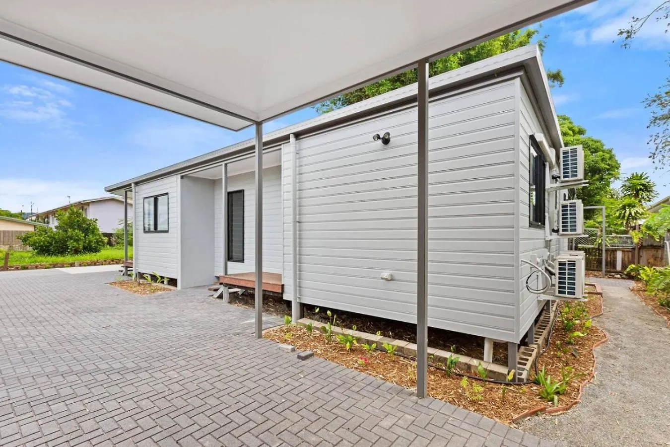 Holiday home Comfortable 3-Bedroom Home Near City Cairns