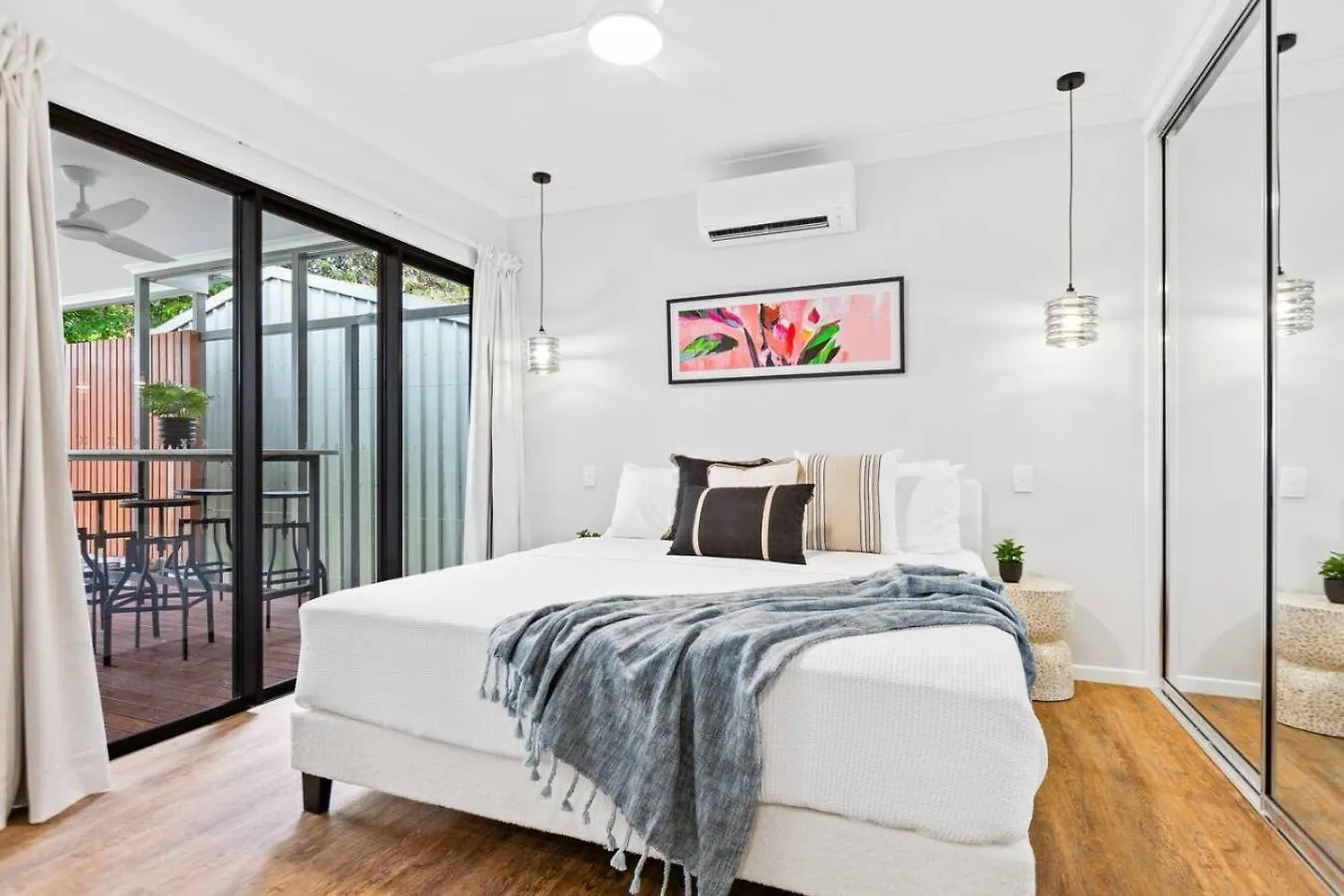 Comfortable 3-Bedroom Home Near City Cairns Australia