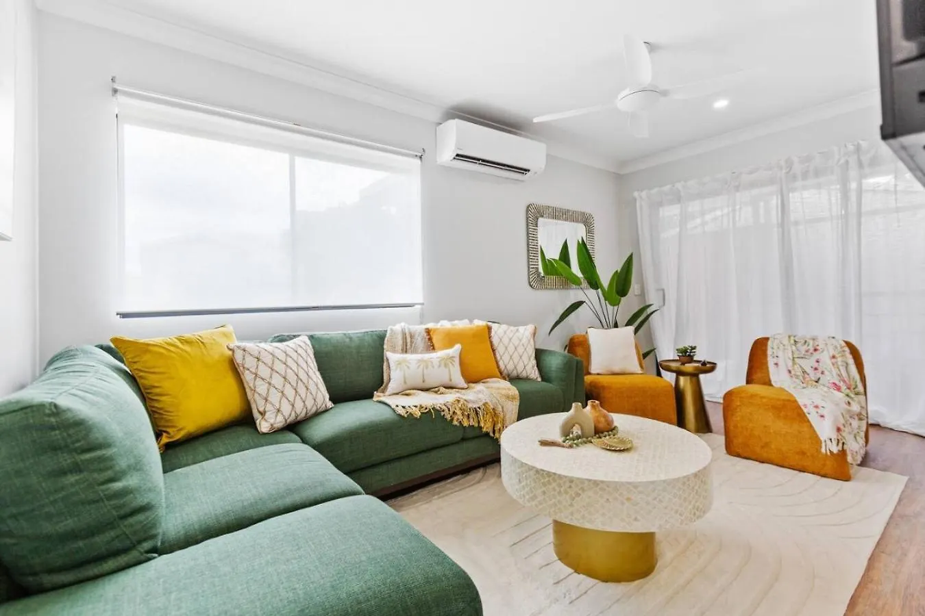 Comfortable 3-Bedroom Home Near City Cairns